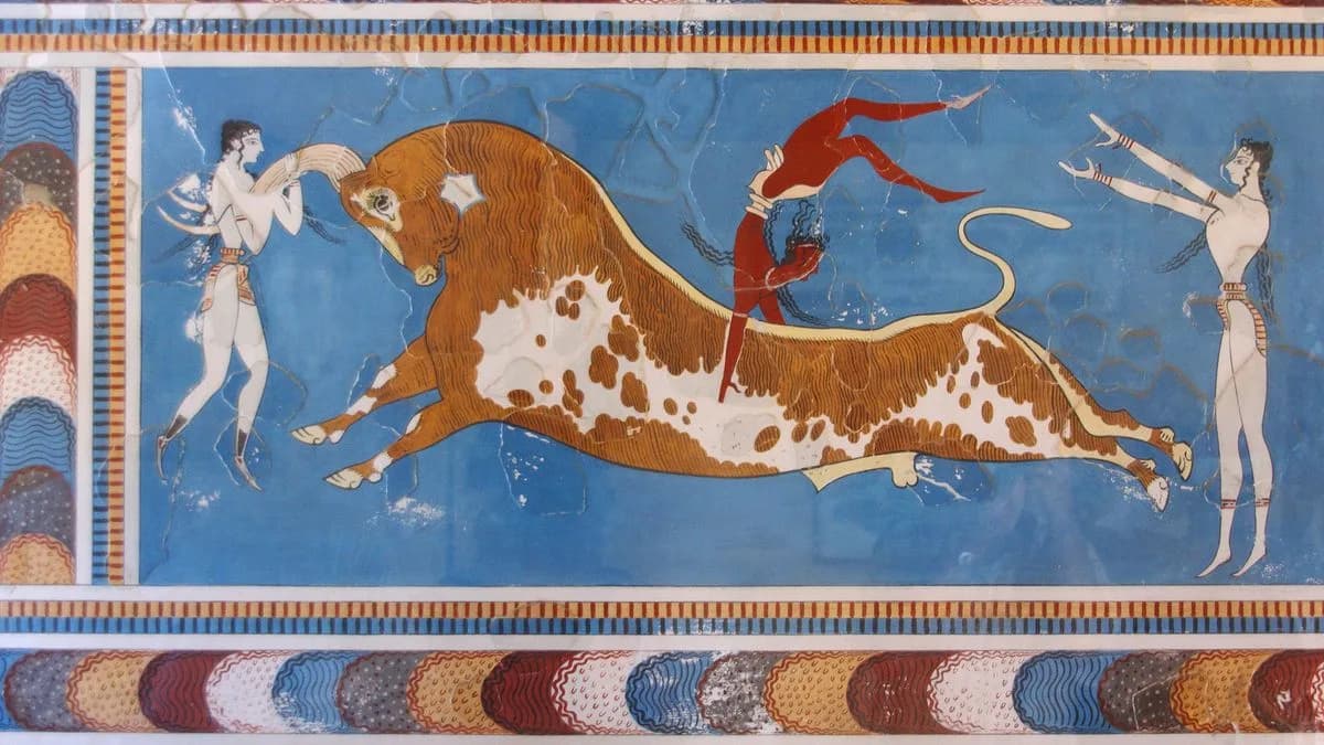 Transferhood — Heraklion: Your Gateway to Central and Eastern Crete (the Minoan bull-leaping fresco from Knossos)